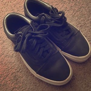 Leather Vans shoes 5.5